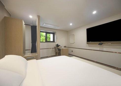 H Avenue Hwamyeong Motel Busan