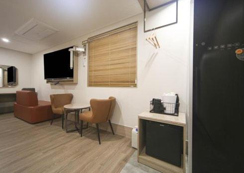 Motel H Avenue Hwamyeong *