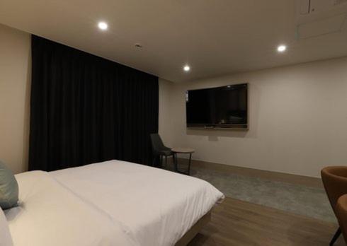 H Avenue Hwamyeong Motel *
