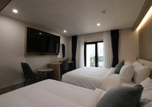 H Avenue Hwamyeong Motel Busan