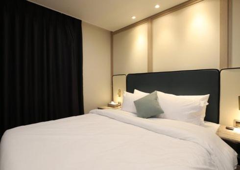 H Avenue Hwamyeong Motel