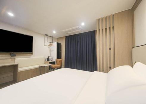 Motel H Avenue Hwamyeong *