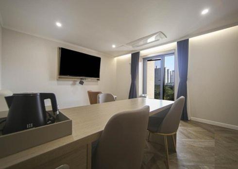 Motel H Avenue Hwamyeong Busan