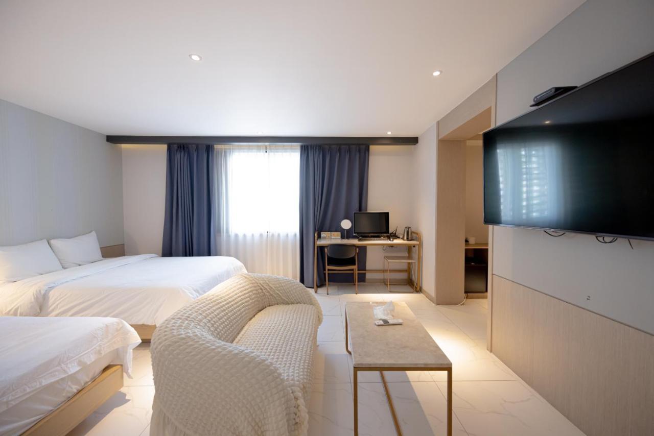 Hotel Hound Seomyeon-beomcheon Busan