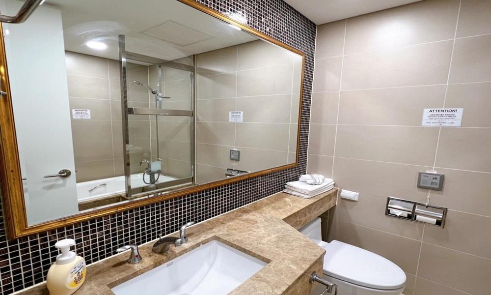 Hotel Centurn Victoria 3*