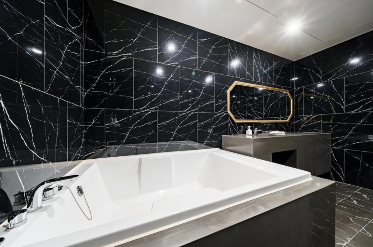 Hotel H Moment Songjeong