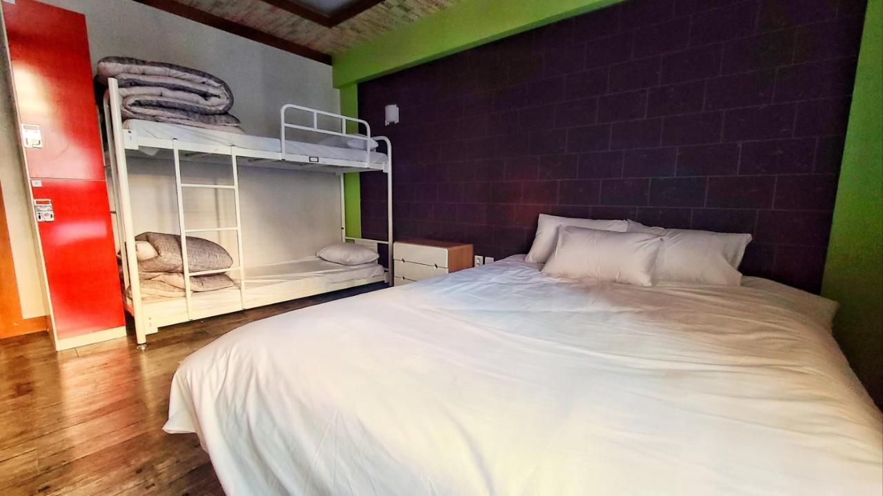 Kimchee Busan Downtown Guesthouse