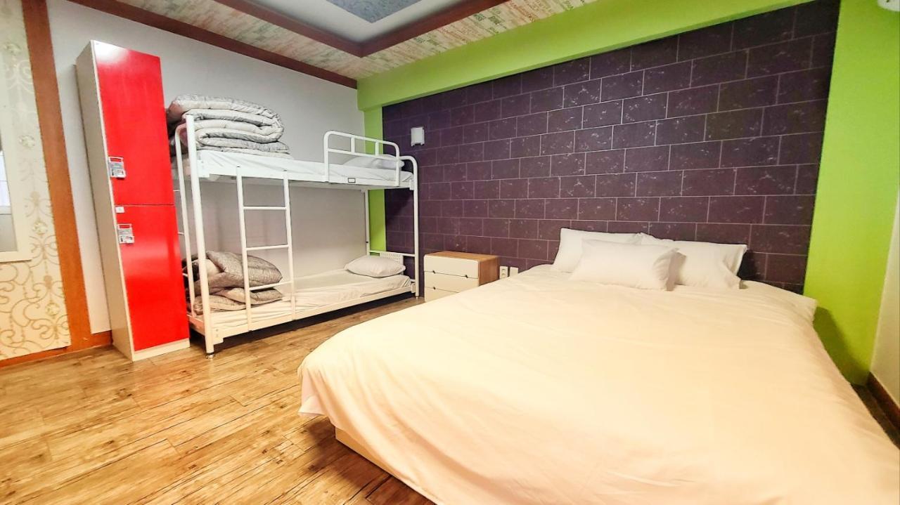 Hostel Kimchee Busan Downtown Guesthouse *