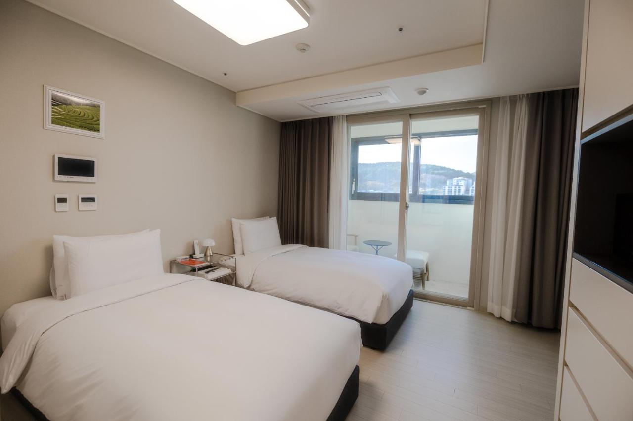Hotel Shiftdoor Hari
