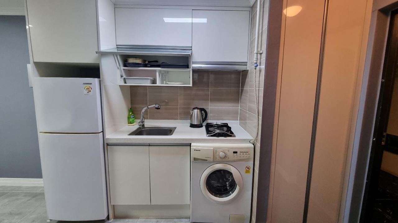 Dusil Subway Station One-bedroom * Busan