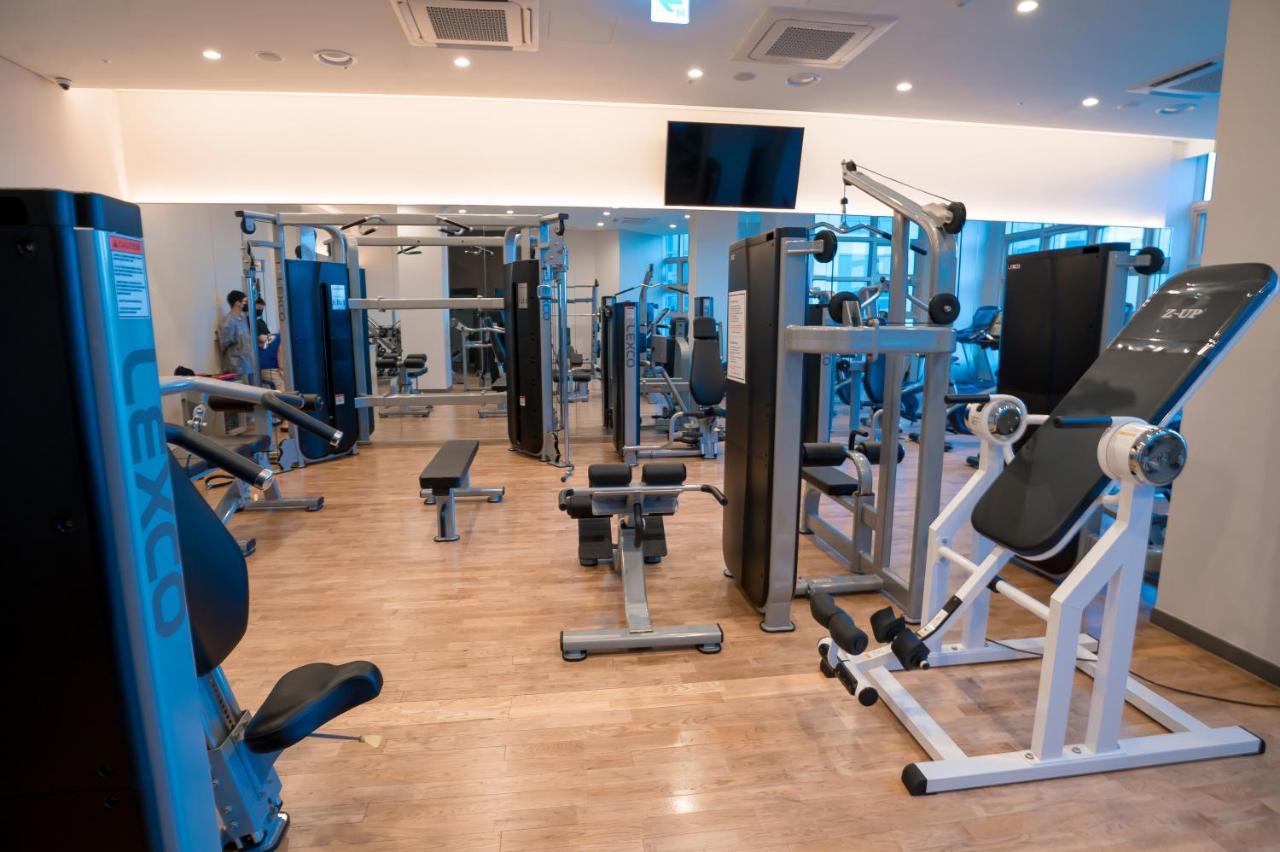 Khách sạn Centum Suitehotel