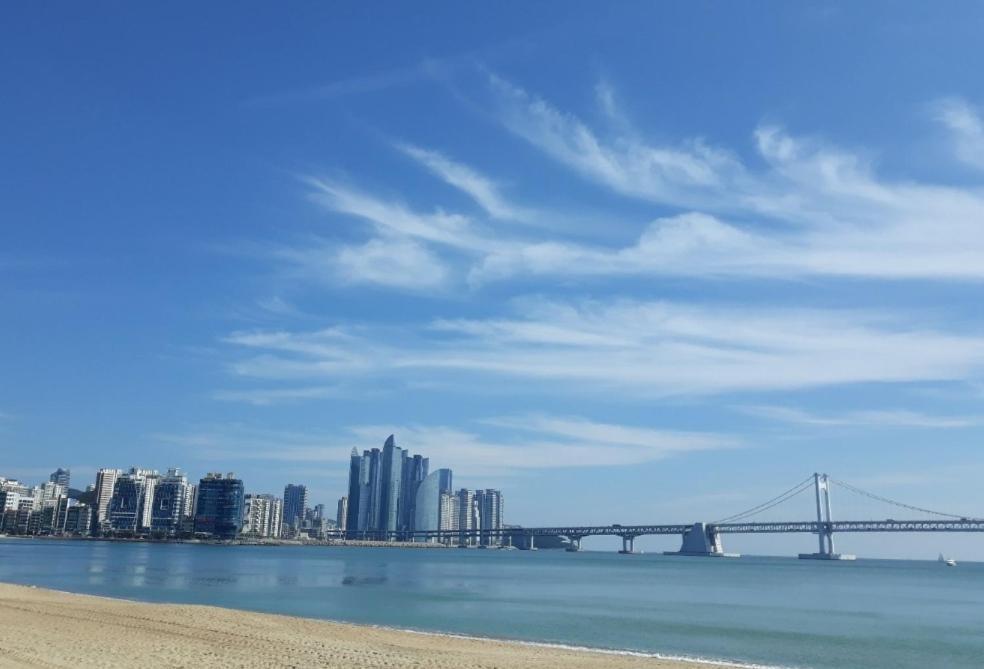 Gwangalli Grand Terrace Ocean View Apartment Busan