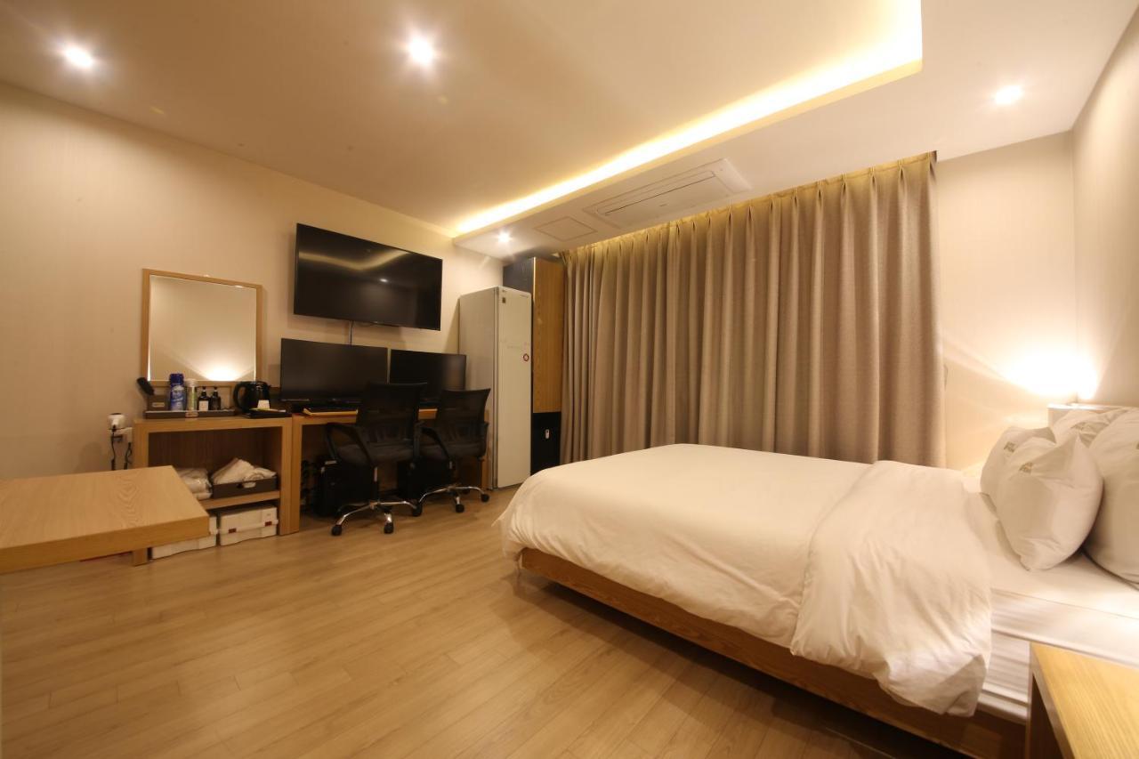 Prima Hotel 3*