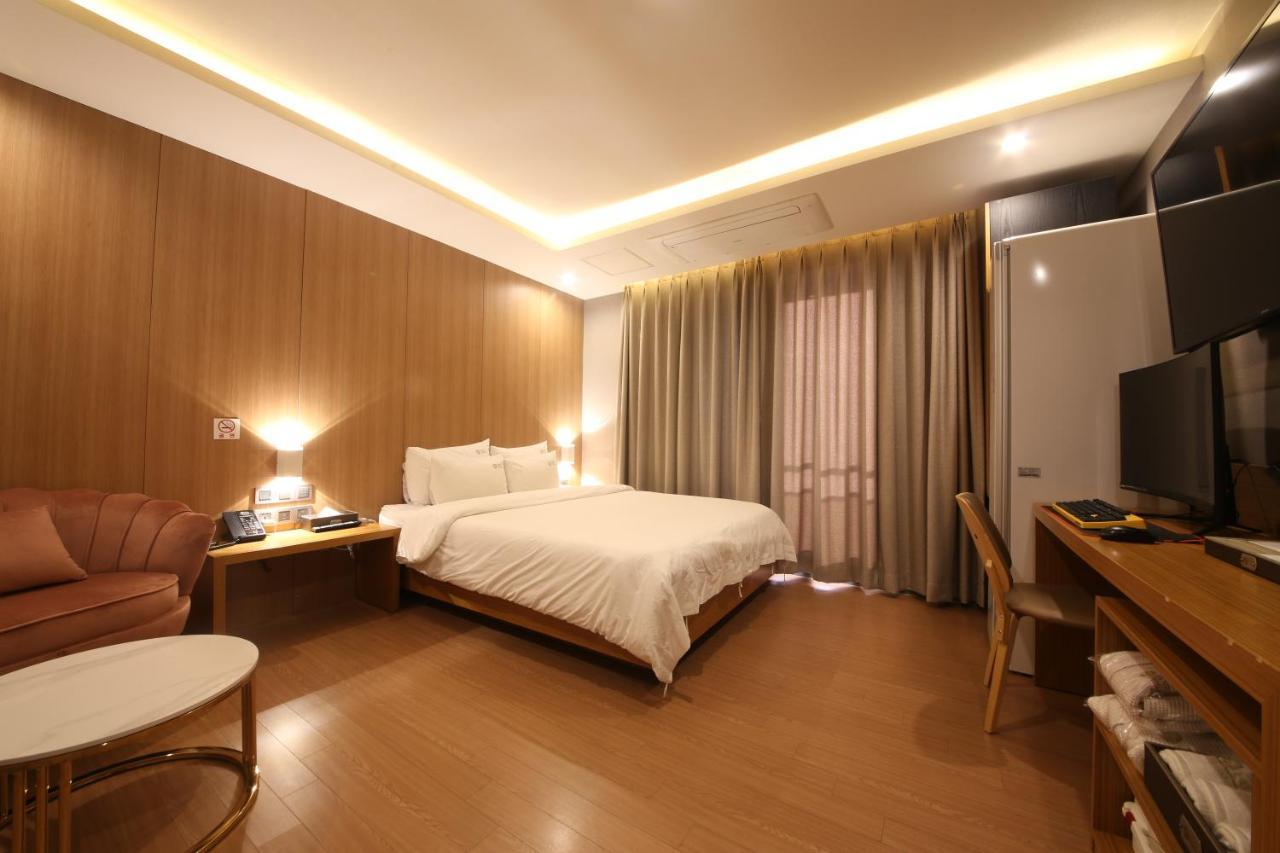 Prima Hotel 3*
