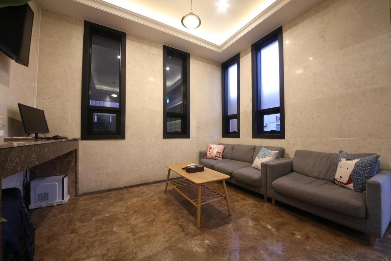 Prima 3*