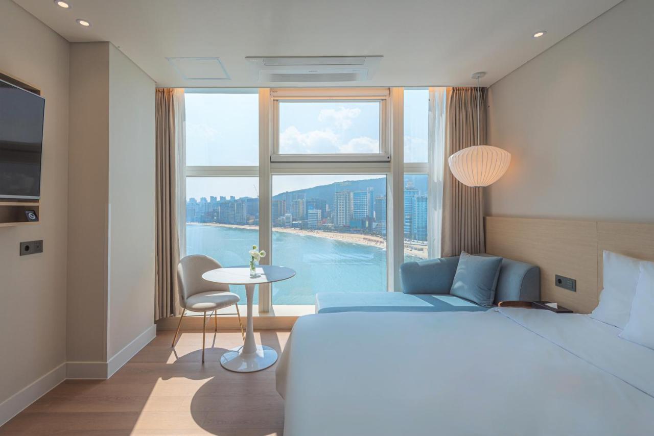 Marine View Hotel *