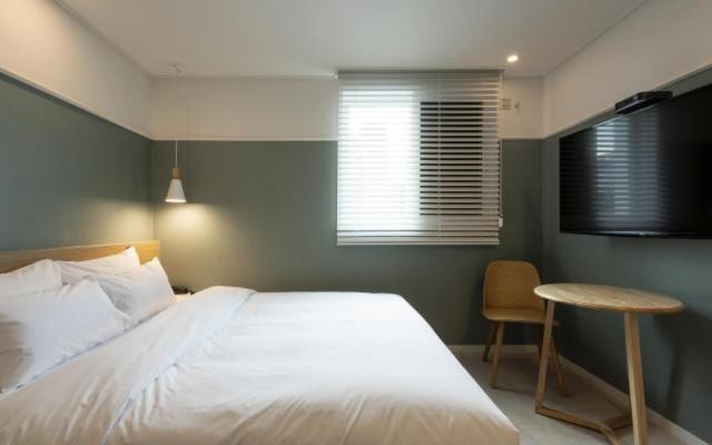 Yaja Gwangalli Hotel *