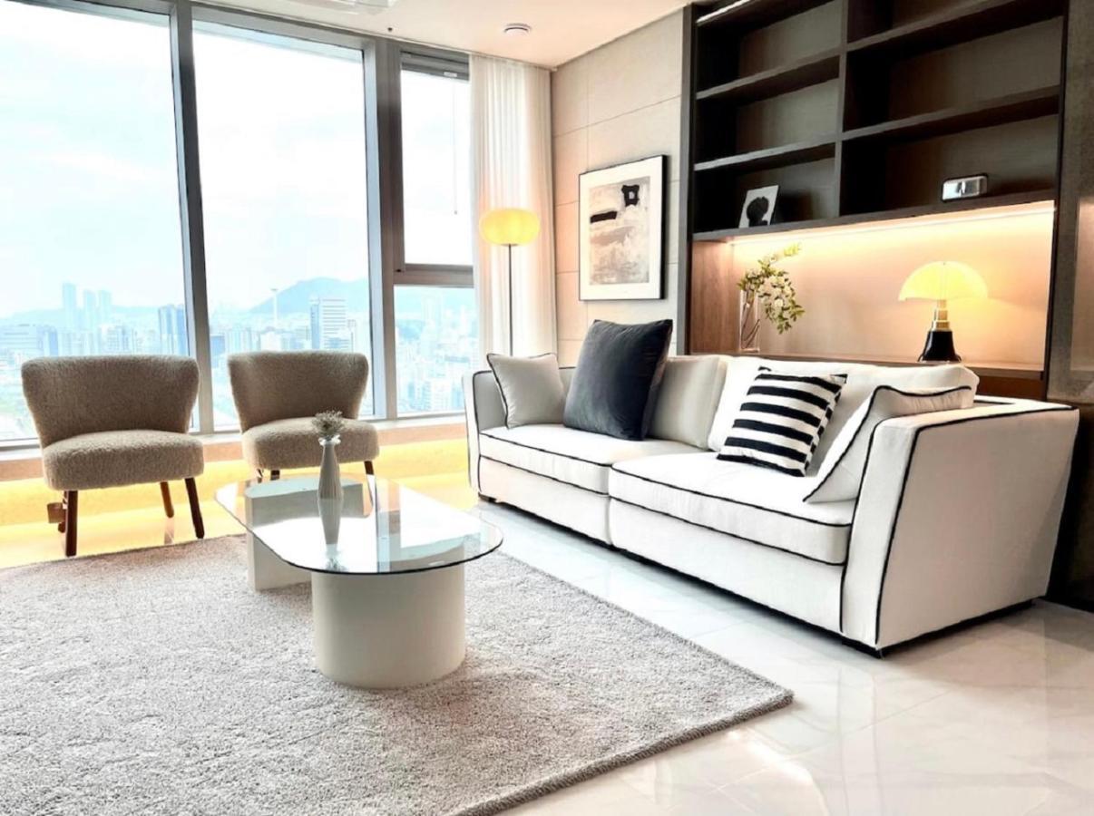 Apartment G7 Station *