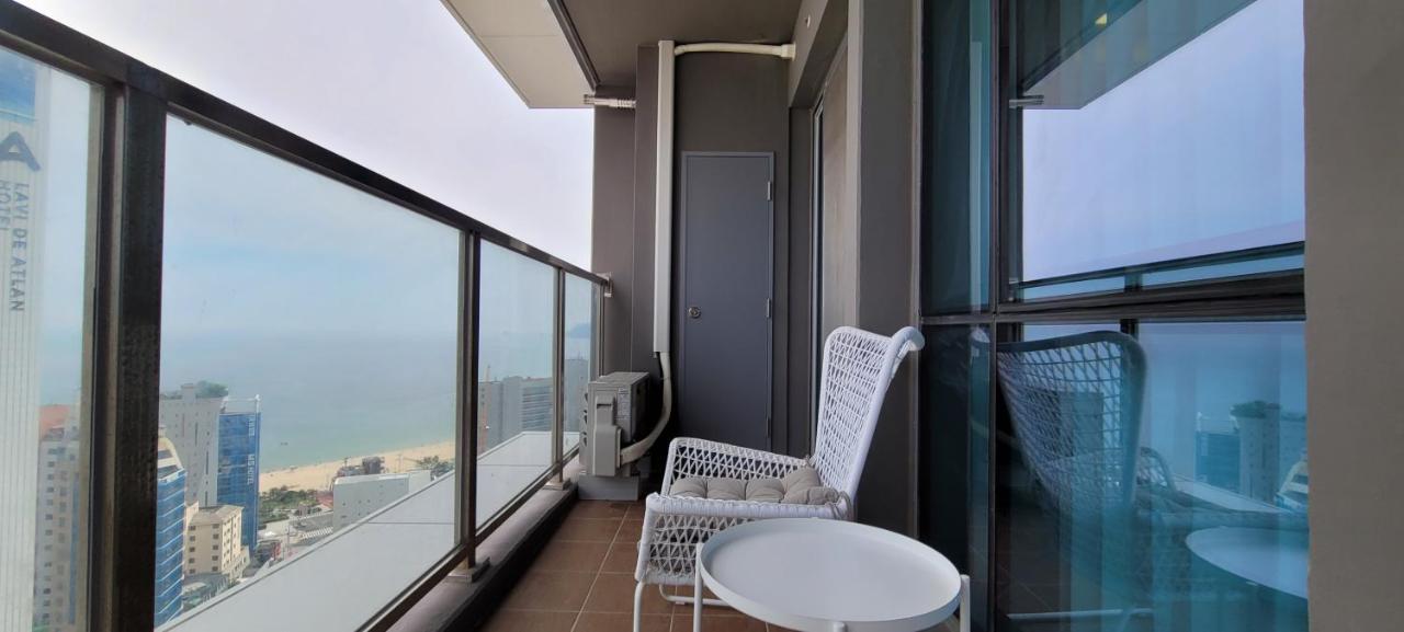 Flat Nearby Heaundae Apartment