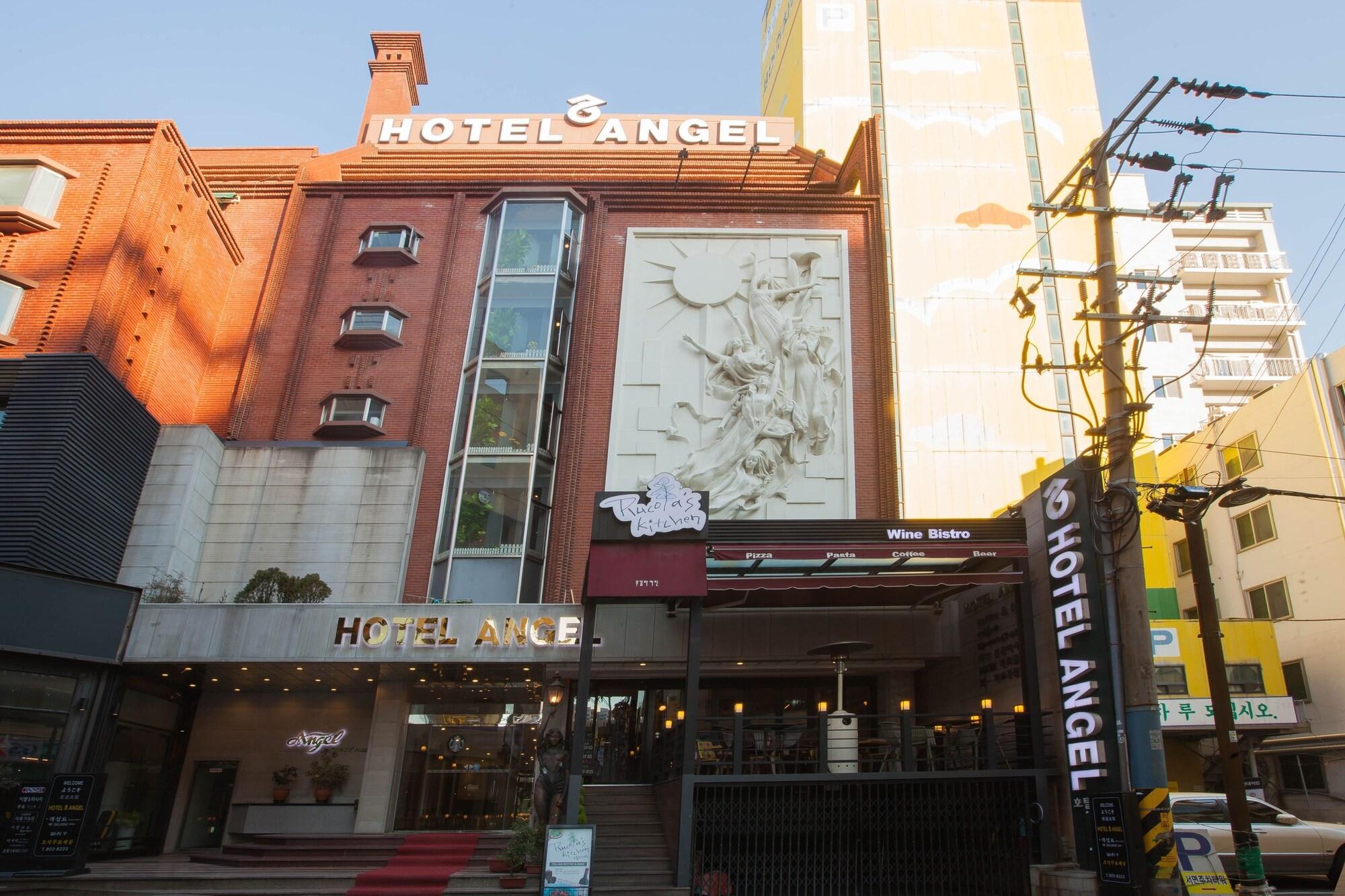 Hotel Angel 3*