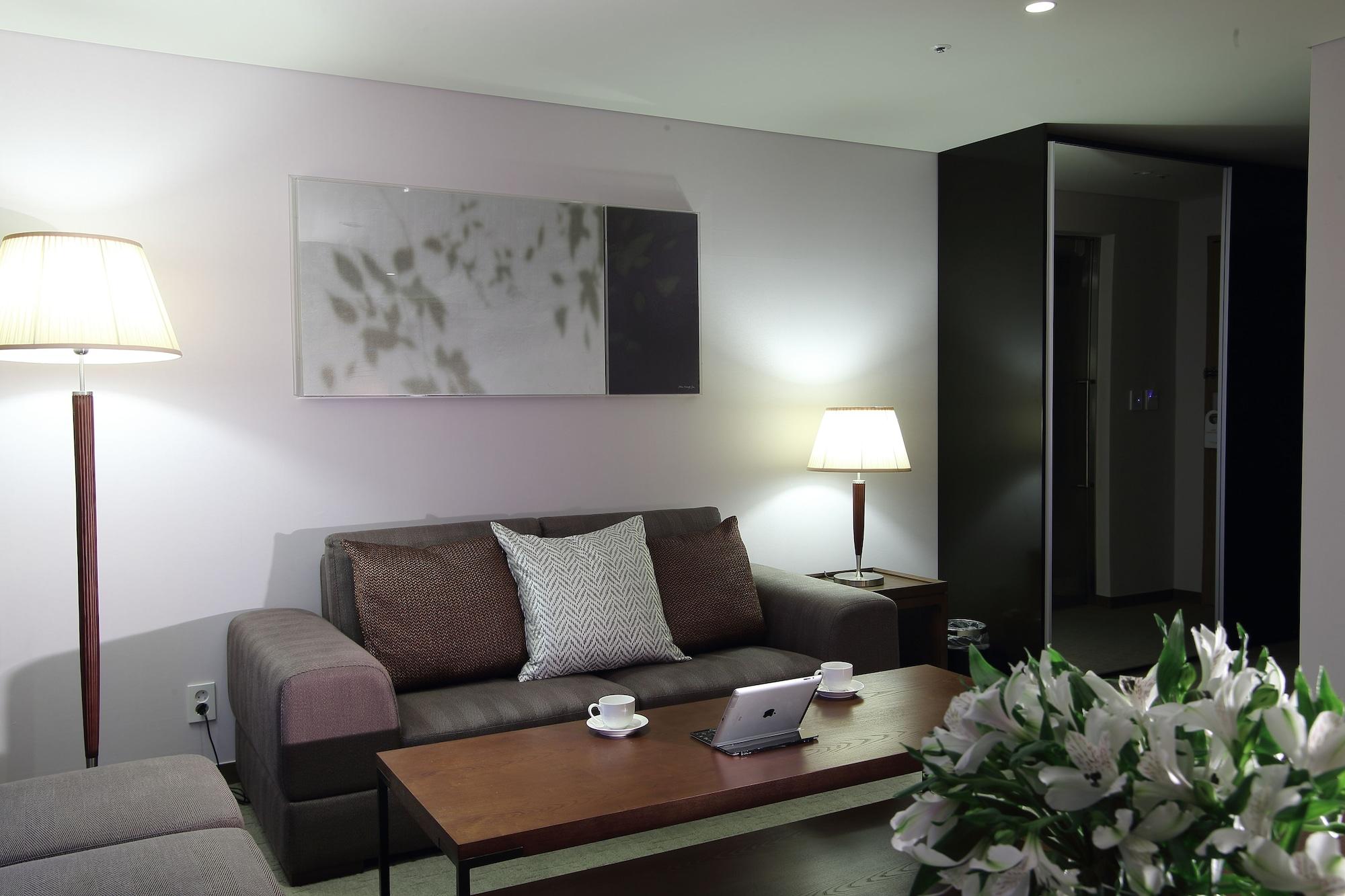 Hotel Aventree Busan