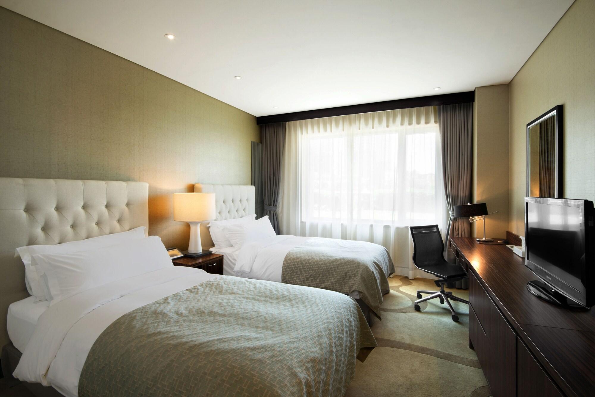 Nongshim Hotel 5*