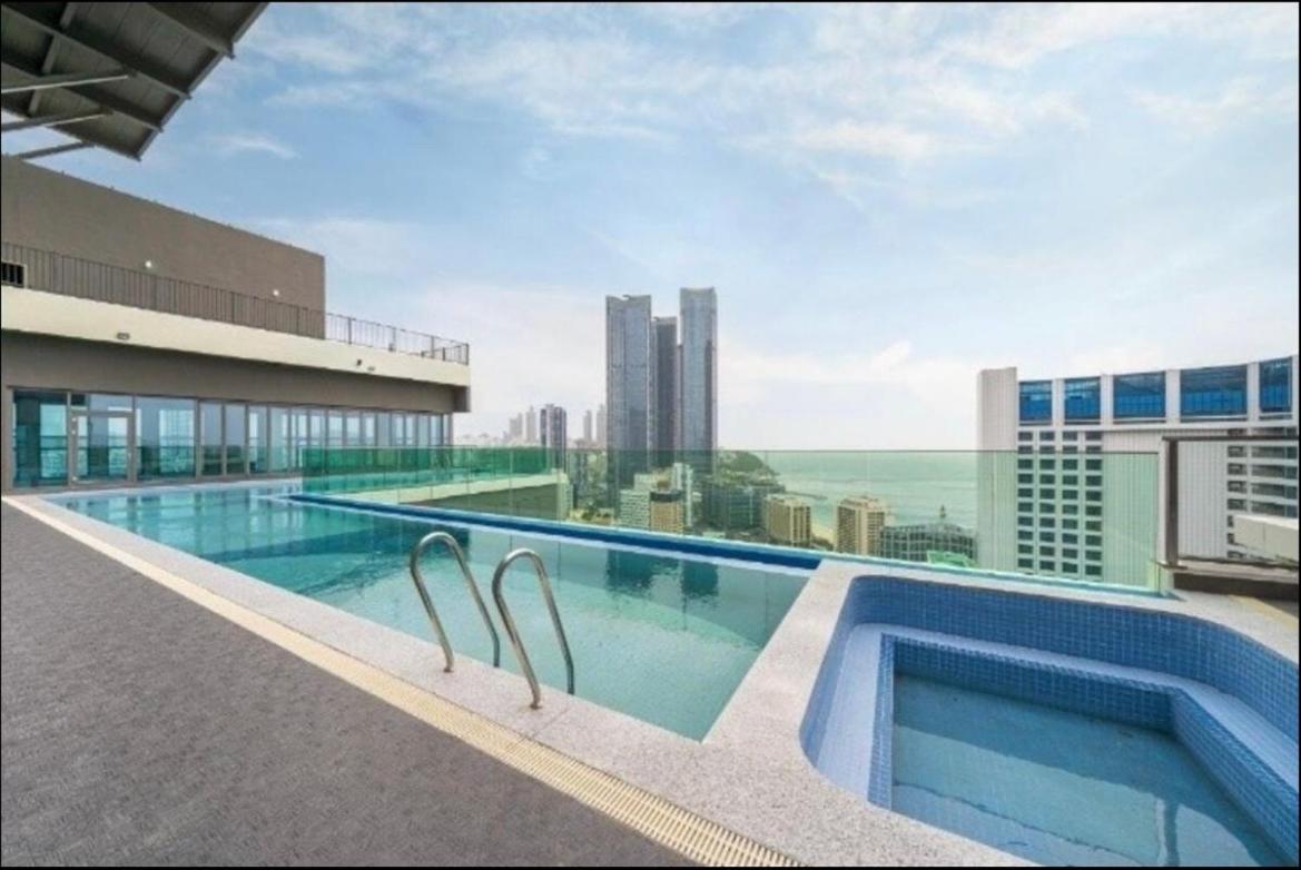 Deluxe Twin Haeundae Elbon The Hotel