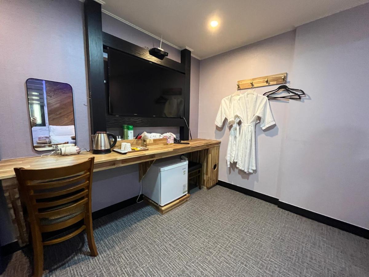 Hotel Maldives & Busan