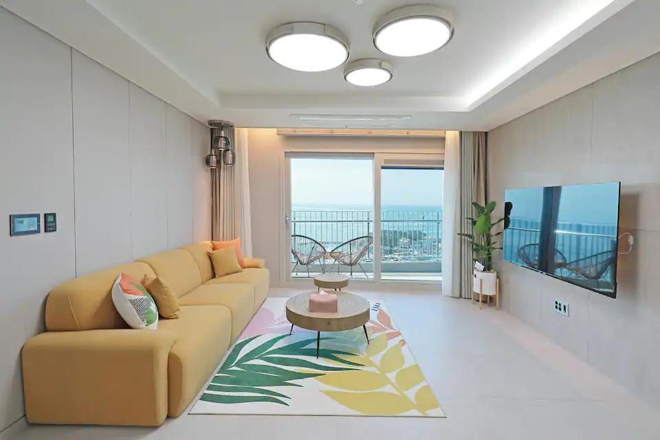 Elmomento Osiria Busan