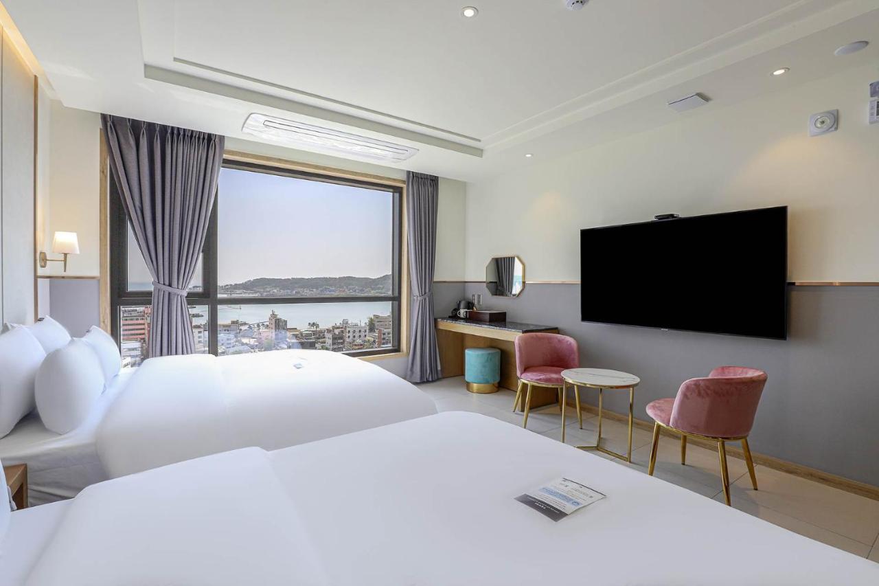H Avenue Kijang Ilgwang Hotel