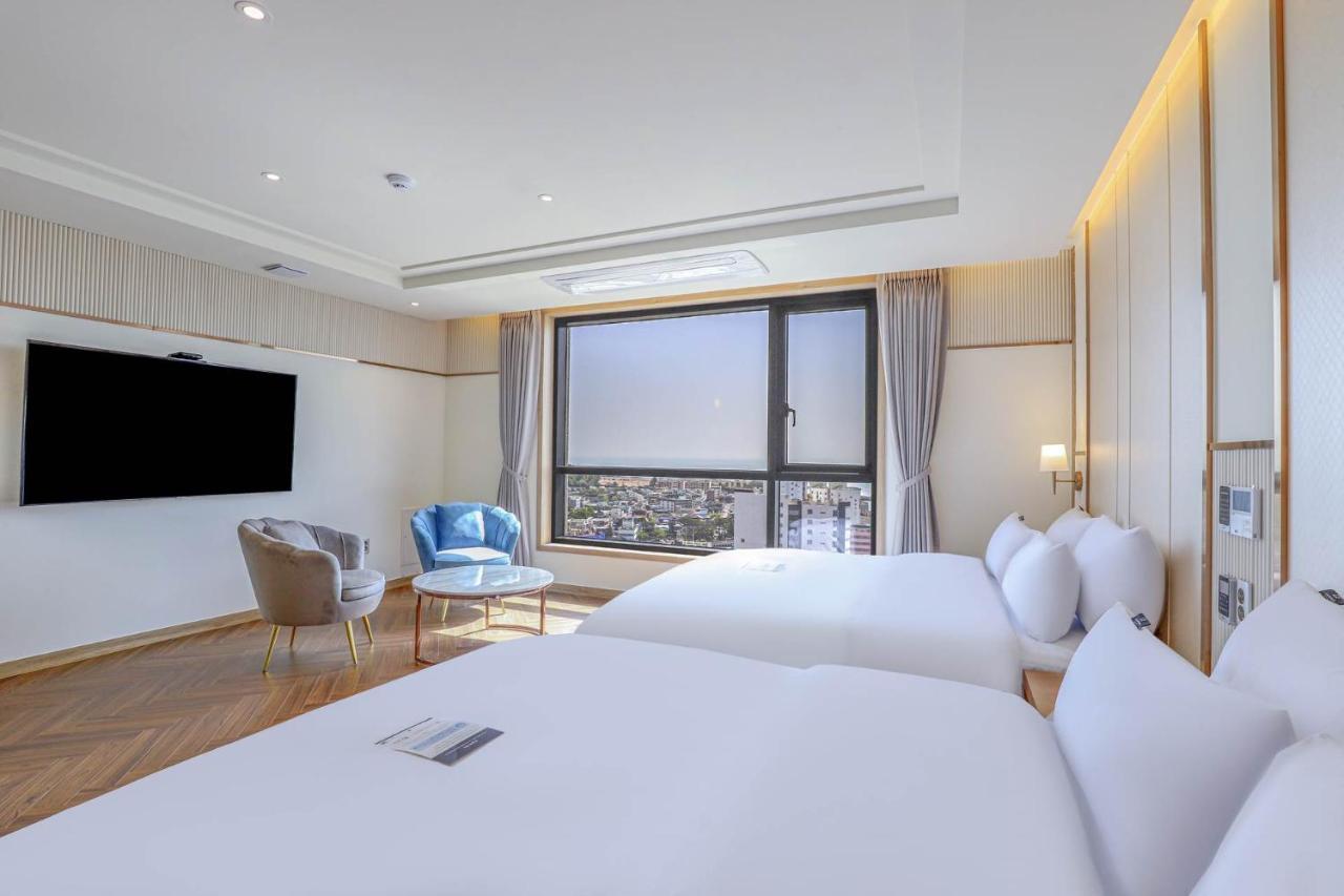 Hotel H Avenue Kijang Ilgwang *