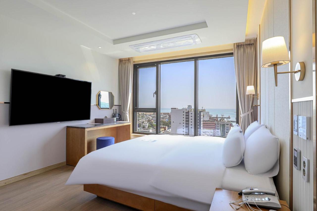 Hotel H Avenue Kijang Ilgwang