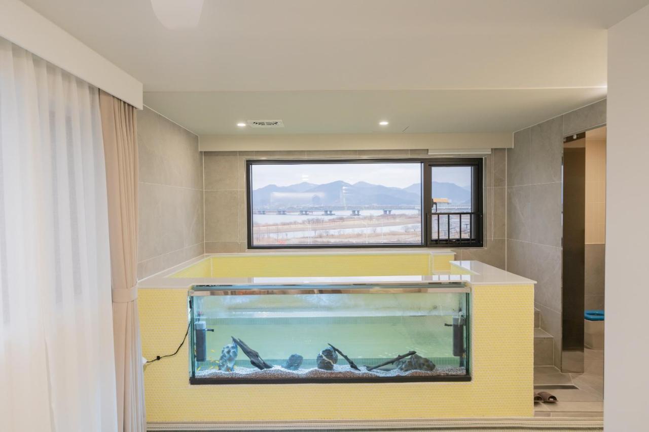 Denbasta Kids Hotel *