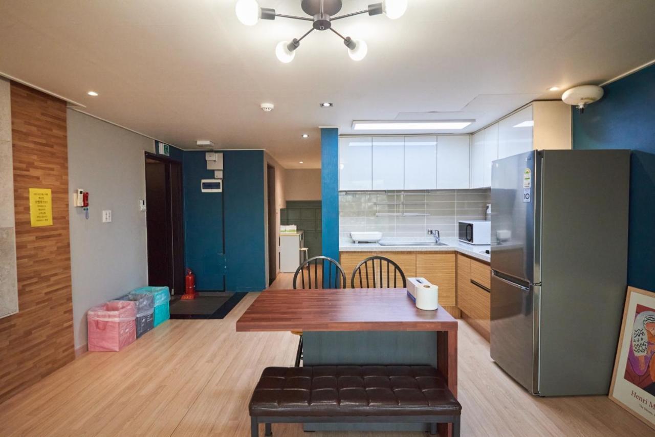 Holiday home Ara House *