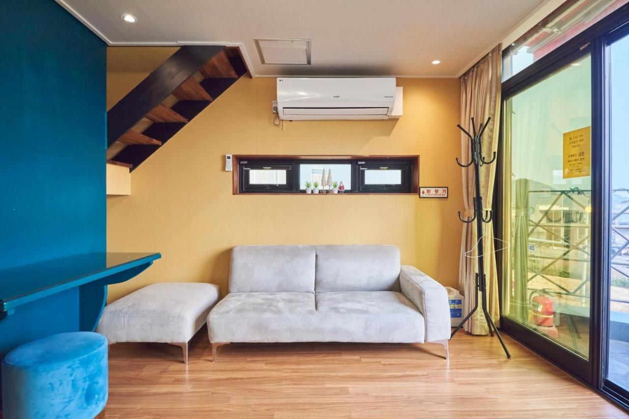 Ara House Holiday home *