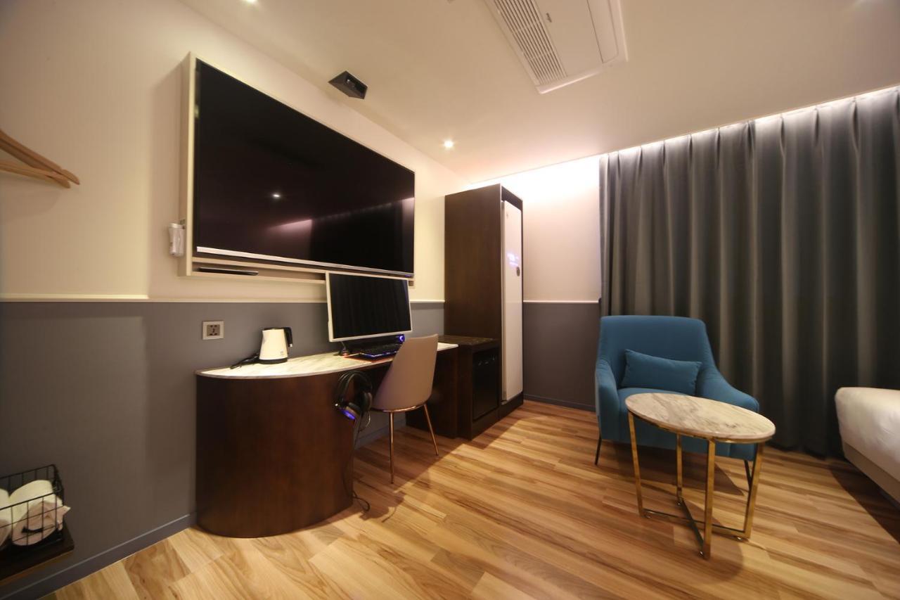 Hotel H Avenue Minam Busan