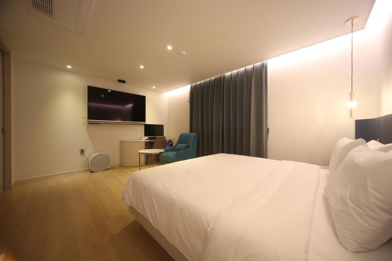 Hotel H Avenue Minam Busan