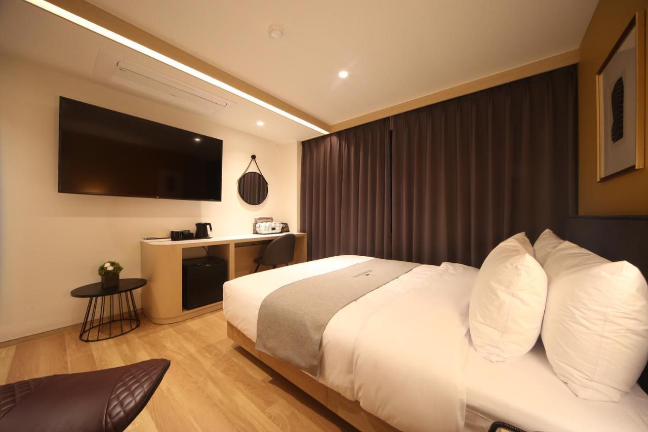 Hotel Dongnae Hound Hotel Sajik Minam Station Busan