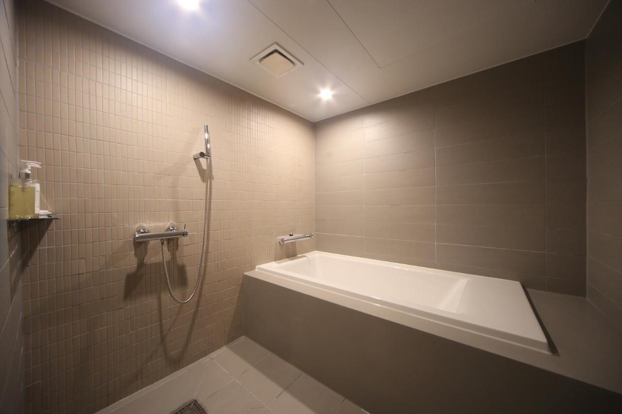 Dongnae Hound Hotel Sajik Minam Station