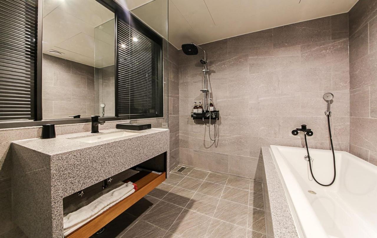 Gray 191 Hotel Busan