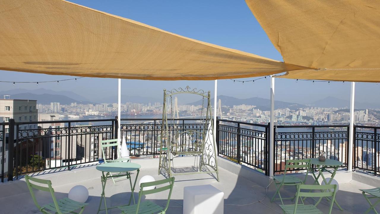 Mirage Yeondo Ocean View Rooftop Aparthotel *