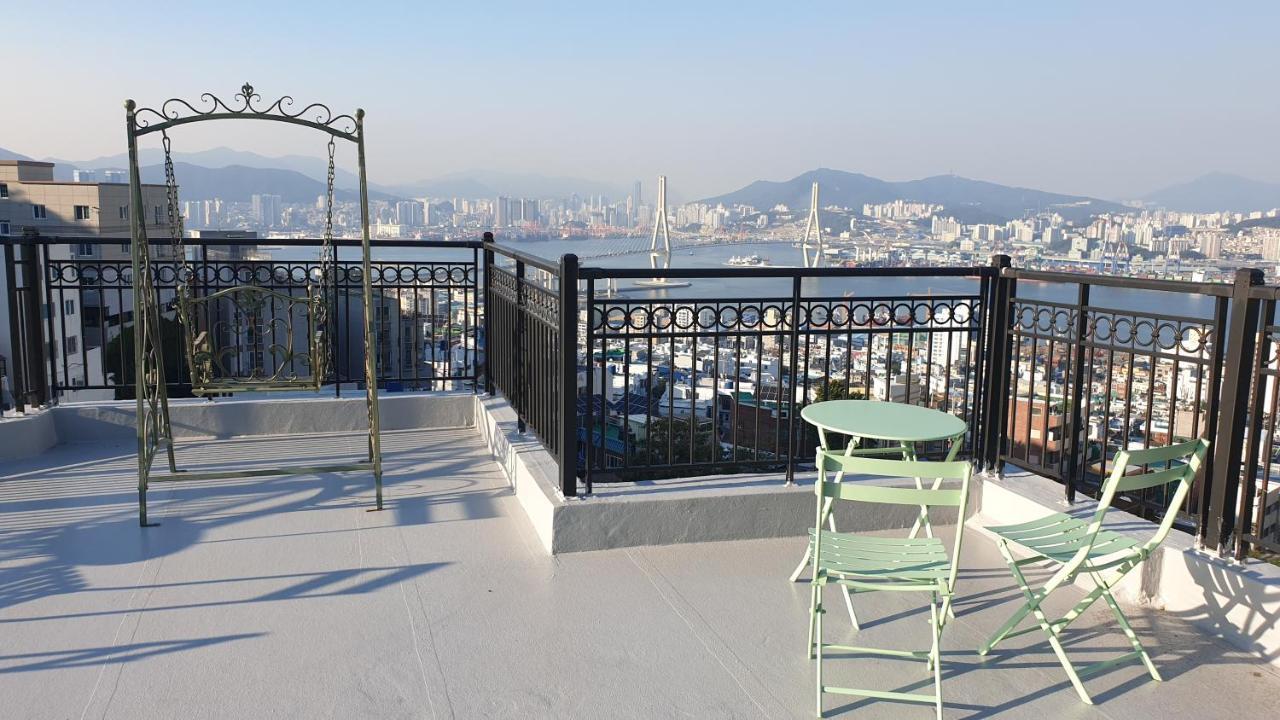 Mirage Yeondo Ocean View Rooftop * Busan