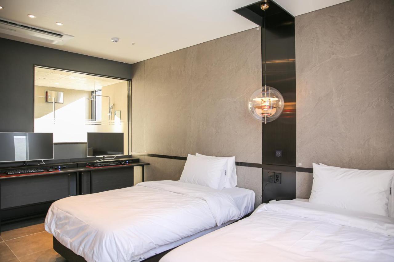 Hotel Rose Bay *