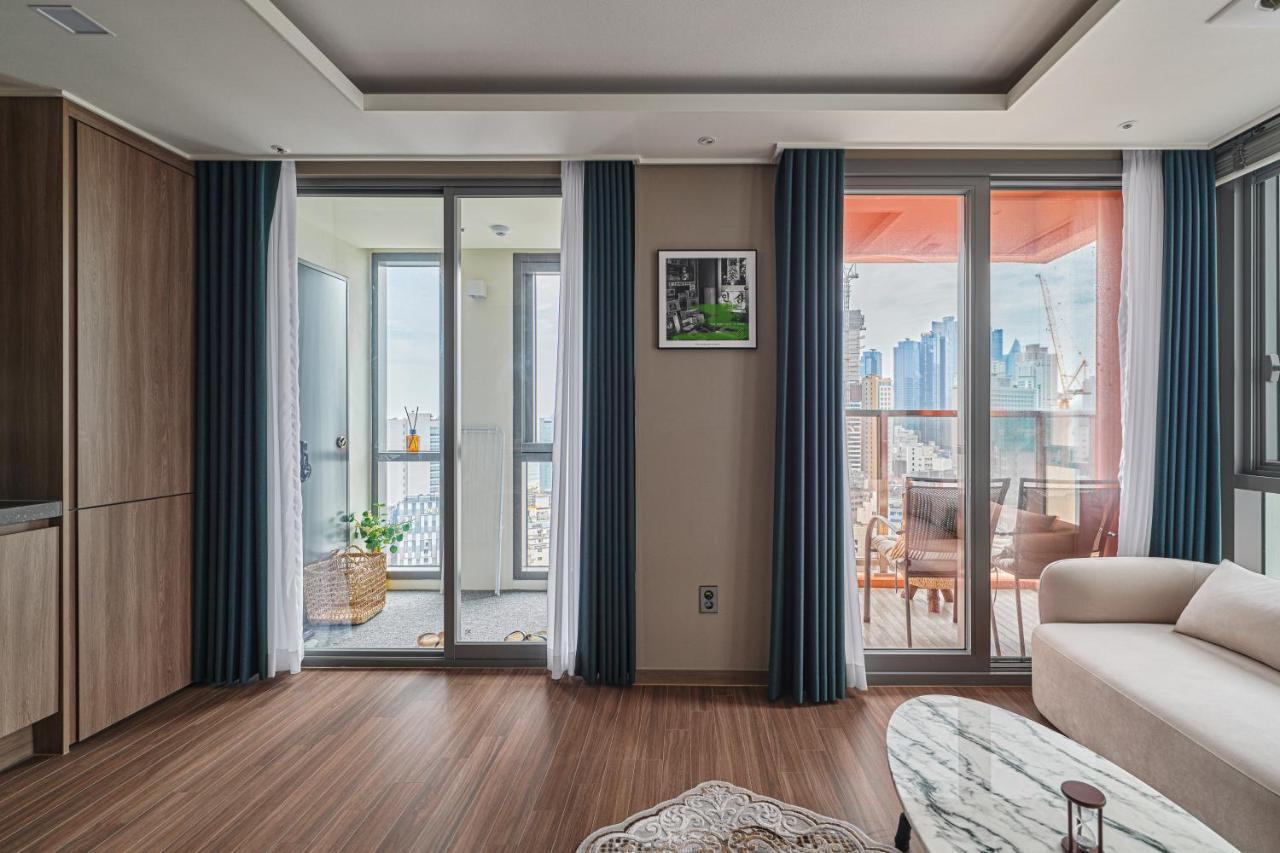 Sienna Ambassador Busan
