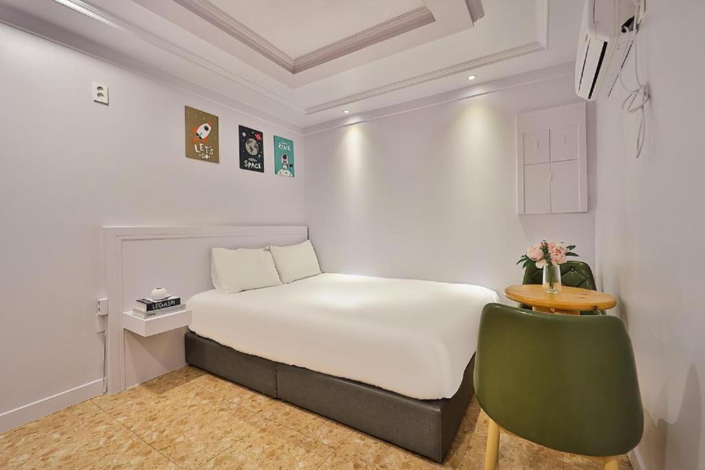 Gwanganri A Hotel *