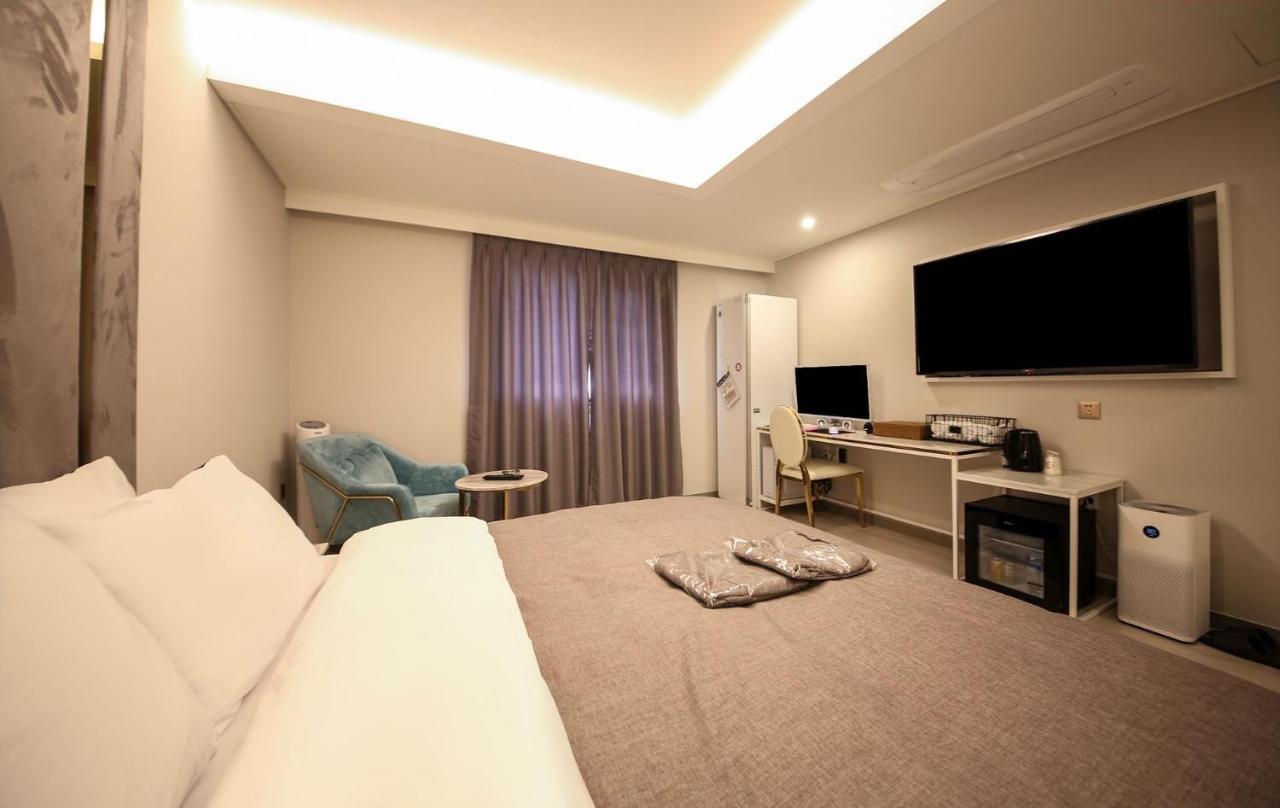 Hotel 1954 Busan