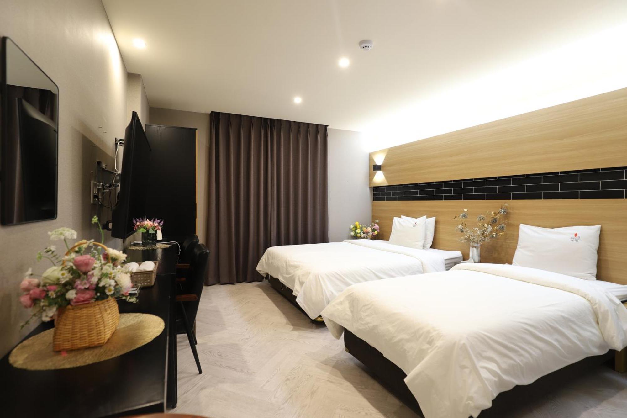 Bon Business Hotel 2*