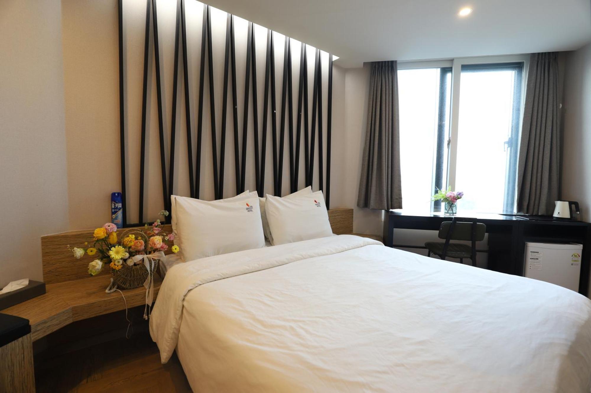 Bon Business Hotel