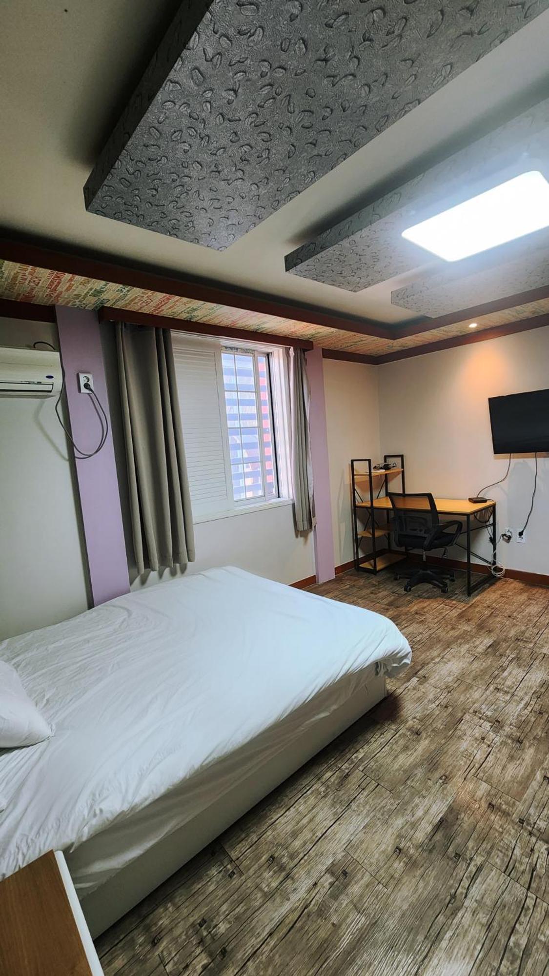 Kimchee Busan Downtown Guesthouse *
