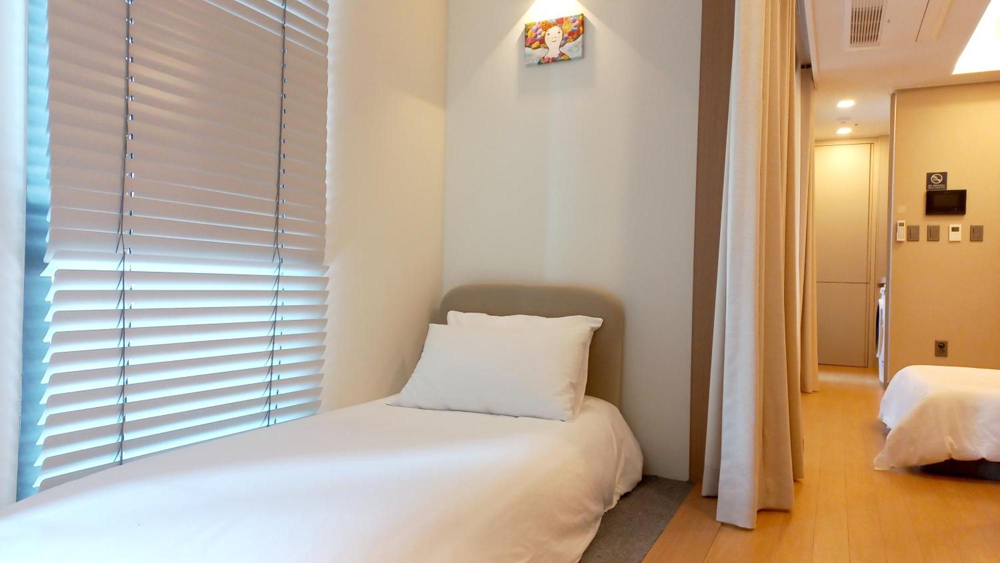 Mansion216, Haeundae Beach's New Is 2 Minutes Away From Haeundae Station And Offers Luggage Storage Service And Early Check-in, 31st Floor View *